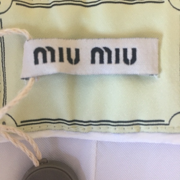 Miu Miu Quilted Mini Skirt - Picture 3 of 4